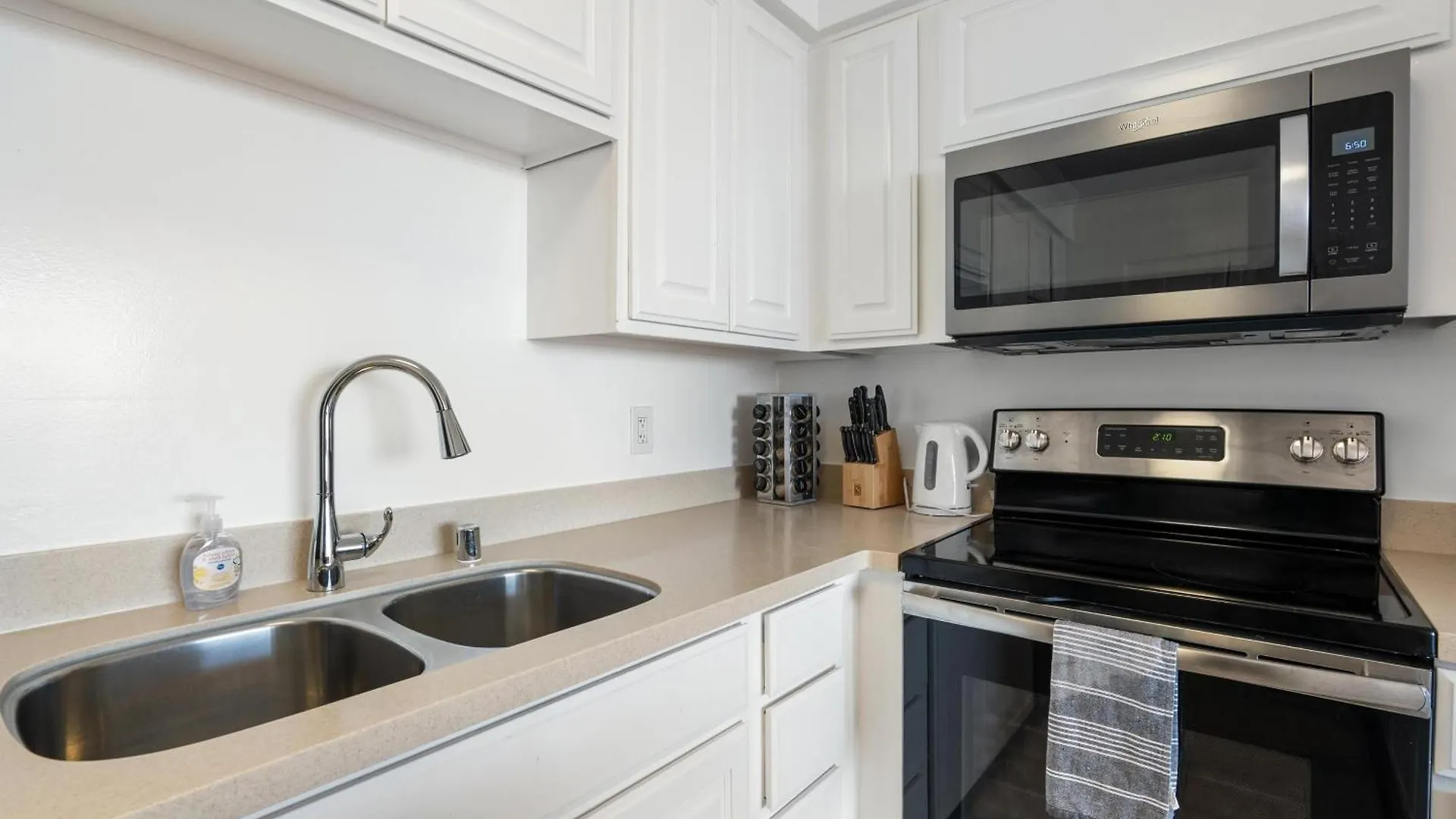 Coastal Haven Retreat Apartment Los Angeles