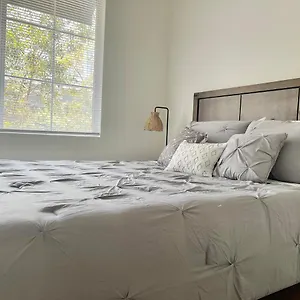 Sleep 6 Near Marina, Cedar Sinai, Venice 5min, Lax 10min Appart hôtel